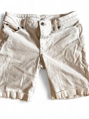 Talbots white denim stretch bermuda girlfriend shorts Sz 2